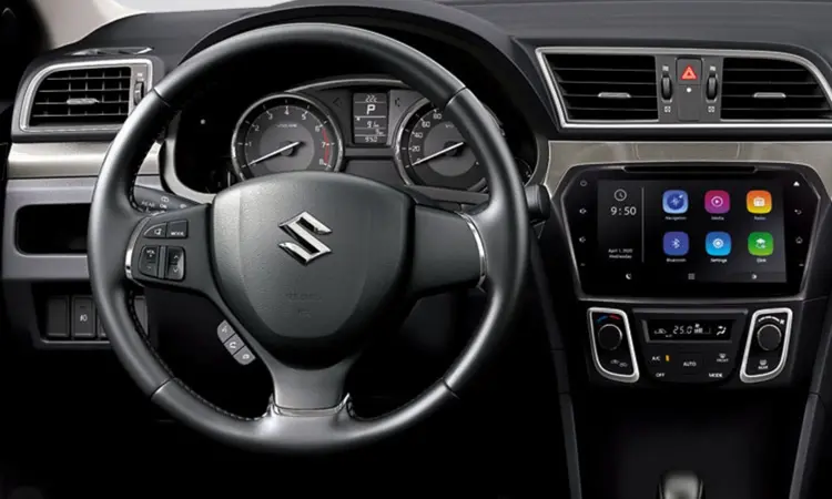 High-Quality Handles on the Steering Wheel